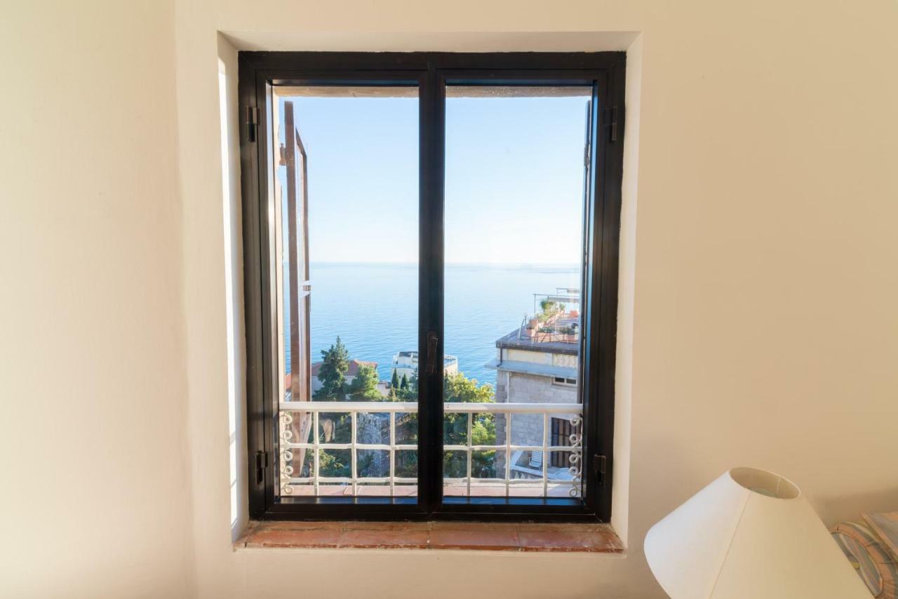 Appartamento Nella Torre Grimaldi  Exterior foto